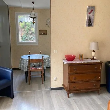 2 Couchages Avec Balcon, Wi-fi Et Proche Thermes à Amélie-les-bains - Fr-1-703-9 Amélie-les-Bains-Palalda